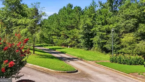 2057 Fontainbleau Dr, Conyers, GA 30094
