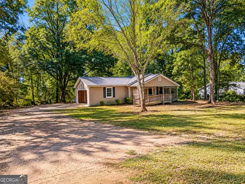 Exterior - 149 Keys Ferry Rd, Jackson, GA 30233 photo 4 of 12