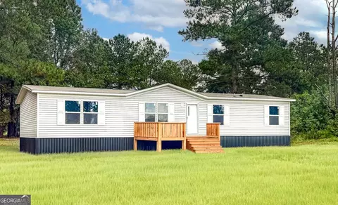 165 Laryn Ln, Eastman, GA 31023