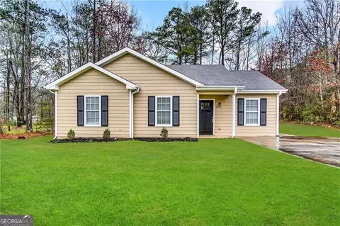 9152 SW Cecelia St, Covington, GA 30014