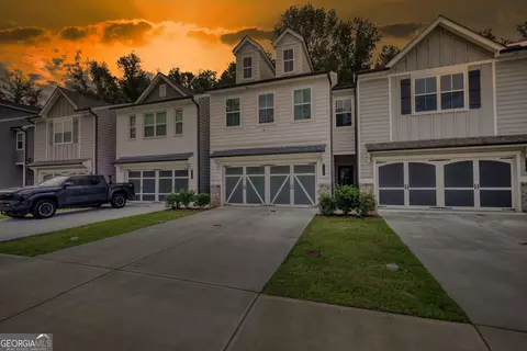 5137 Sidney Square Dr, Flowery Branch, GA 30542