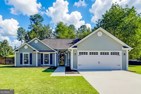 145 Abigail Cir, Ellabell, GA 31308