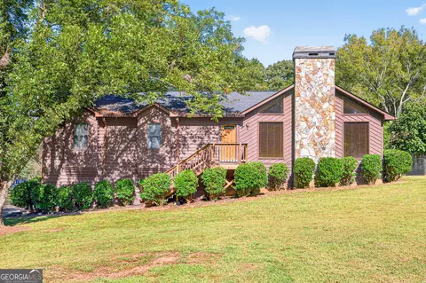 4162 Wrexham Dr, Snellville, GA 30039