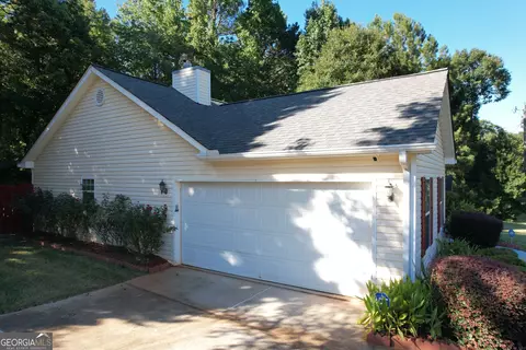 Exterior - 15 Sampson Ct, Covington, GA 30016 photo 2 of 4