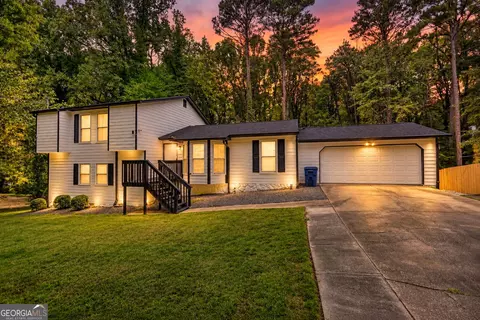1173 Mill Ridge Dr, Lawrenceville, GA 30046