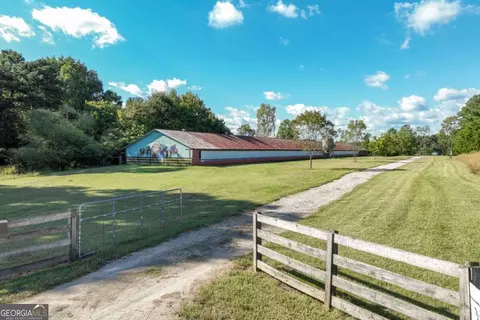 1646 Mitchell Rd, Maysville, GA 30558