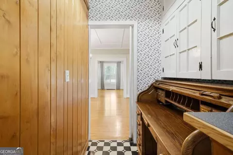 Entry Way - Undisclosed, Jasper, GA 30143 photo 4 of 5