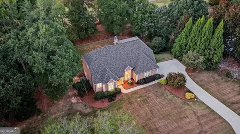 View/Area - 884 Fairway Dr, Monroe, GA 30655 photo 3 of 11