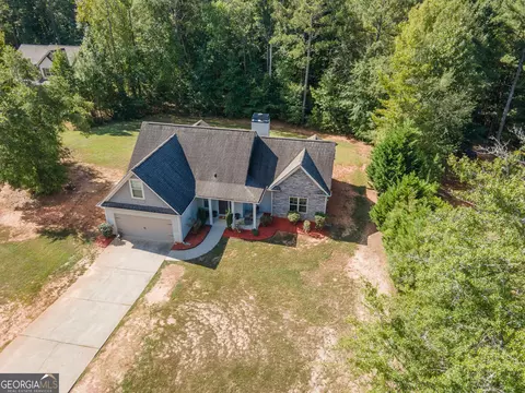 289 Hickory Hills Dr, Newnan, GA 30263