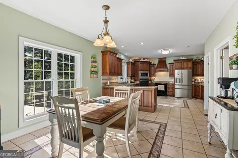 Kitchen - 490 Middle River Rd, Americus, GA 31709 photo 6 of 6