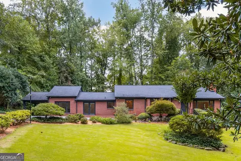 2320 Lavista Rd NE, Atlanta, GA 30329