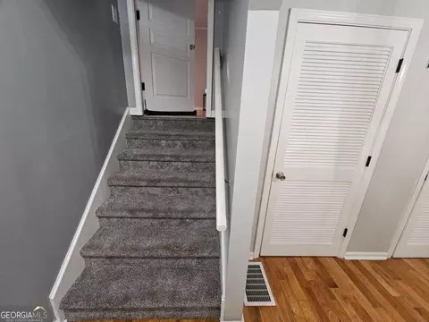 Entry Way - 290 Emerald Dr, Clarkesville, GA 30523 photo 3 of 3