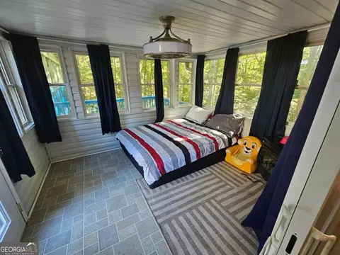 Exterior - 290 Emerald Dr, Clarkesville, GA 30523 photo 6 of 9