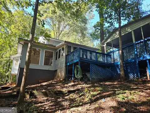 Exterior - 290 Emerald Dr, Clarkesville, GA 30523 photo 5 of 9