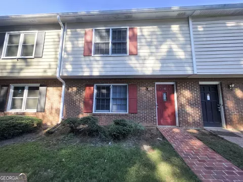 2140 Kings Gate Cir # B, Snellville, GA 30078