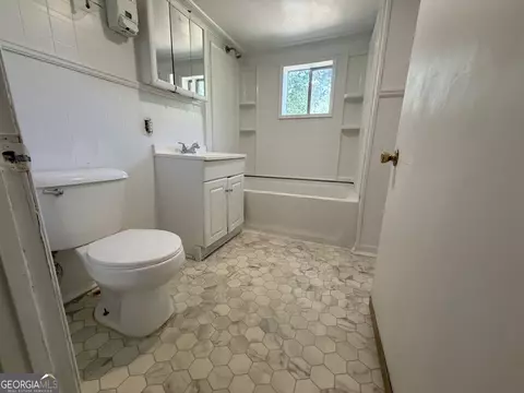 Bath - 23 Walker St, Augusta, GA 30901 photo 1 of 2