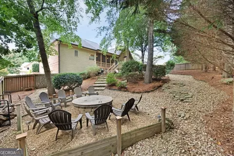 Exterior - 2065 Democracy Dr, Buford, GA 30519 photo 9 of 11