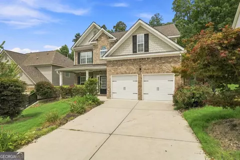 6323 Oakwell Pl, Fairburn, GA 30213
