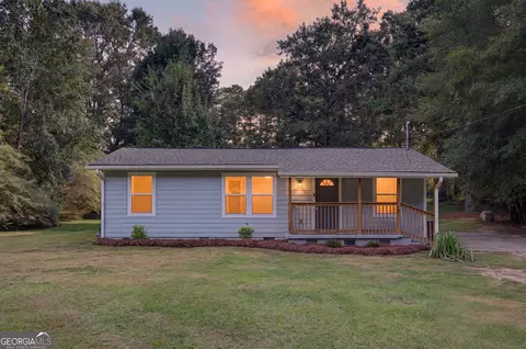 34 Pickens Dr, Griffin, GA 30223