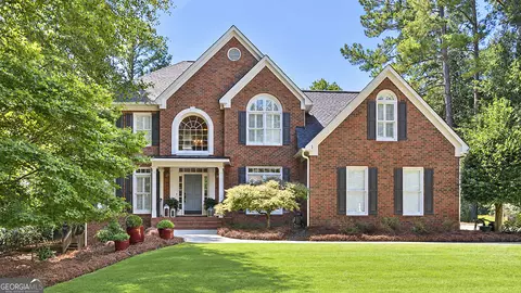 325 Stonehaven Dr, Fayetteville, GA 30215