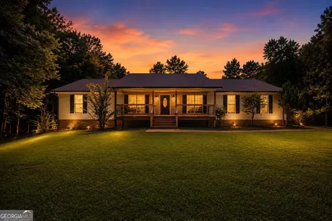 2182 Leguin Mill Rd, Locust Grove, GA 30248