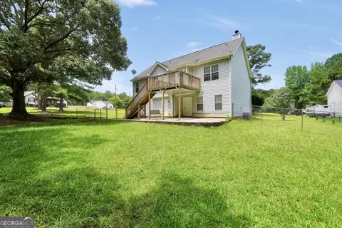 Exterior - 105 Dawn Ct, Jackson, GA 30233 photo 8 of 10