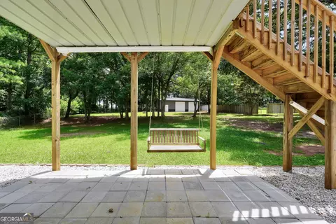 Exterior - 105 Dawn Ct, Jackson, GA 30233 photo 6 of 10