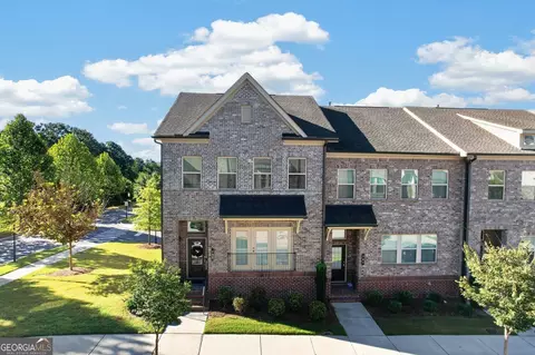 282 Commons Ave, Woodstock, GA 30188