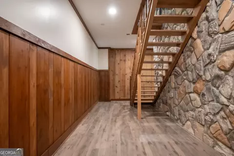 Entry Way - 160 Lake Forest Dr, Athens, GA 30607 photo 5 of 6