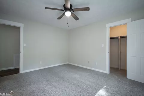 Bedroom - 160 Lake Forest Dr, Athens, GA 30607 photo 3 of 11