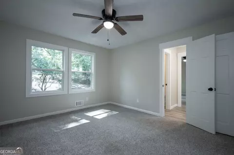 Bedroom - 160 Lake Forest Dr, Athens, GA 30607 photo 2 of 11
