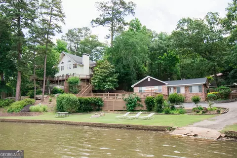 740 Rocky Point Rd, Covington, GA 30014