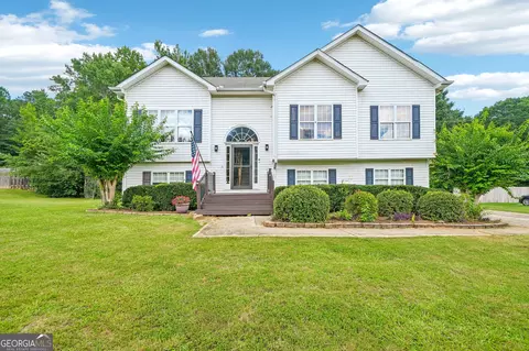 130 Chesterfield Dr, Newnan, GA 30265