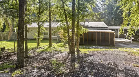 1068 Brooks Brewton Rd, Claxton, GA 30417