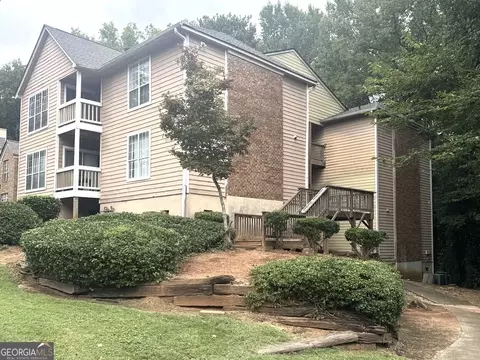 5539 Mountain Springs Cir, Stone Mountain, GA 30088