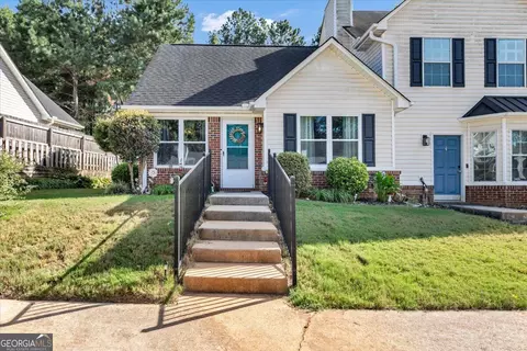 137 Gentle Breeze Ct, Temple, GA 30179