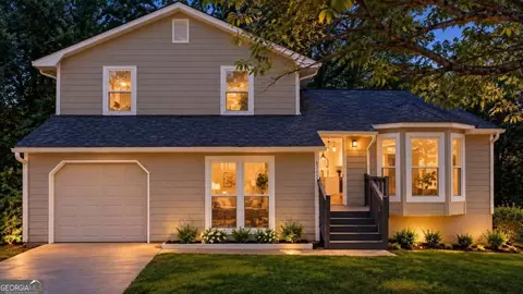 6202 Saint Christophers Ct, Lithonia, GA 30058
