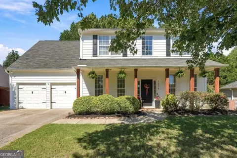 1274 Dalesford Dr, Alpharetta, GA 30004