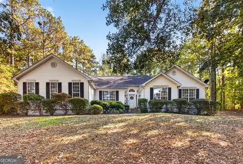 27 Hickory Ln, Macon, GA 31210