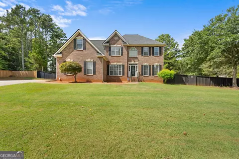 Exterior - 207 Arthur Dr, Mcdonough, GA 30252 photo 7 of 10