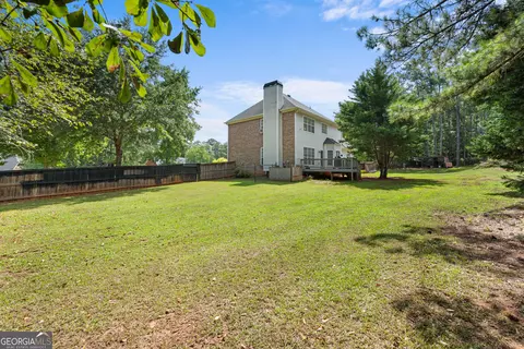 Exterior - 207 Arthur Dr, Mcdonough, GA 30252 photo 6 of 10