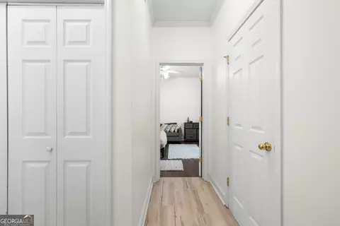 Entry Way - 207 Arthur Dr, Mcdonough, GA 30252 photo 3 of 6