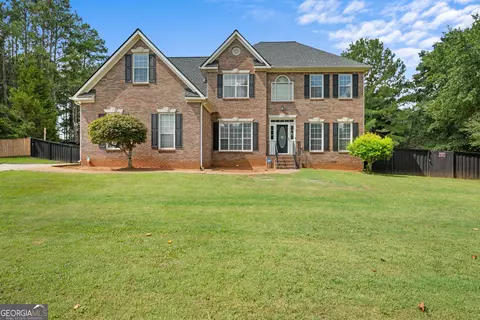 Exterior - 207 Arthur Dr, Mcdonough, GA 30252 photo 2 of 10