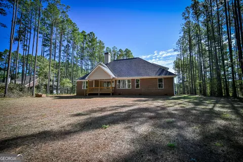 Exterior - 35 Mattie Ct, Mansfield, GA 30055 photo 3 of 9