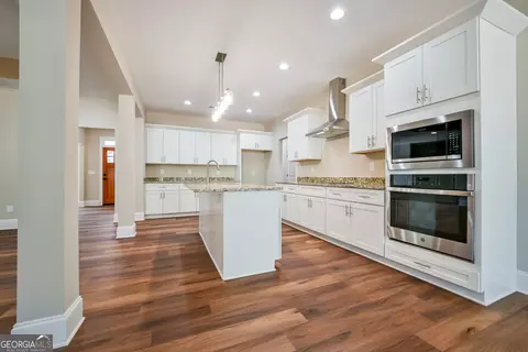 Kitchen - 35 Mattie Ct, Mansfield, GA 30055 photo 1 of 3