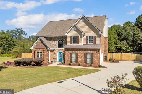 1060 Solitaire Ct, Bogart, GA 30622