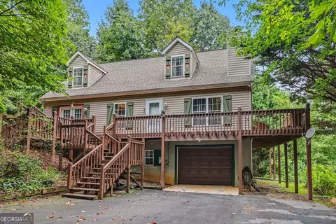 584 Chalet Dr, Sautee Nacoochee, GA 30571