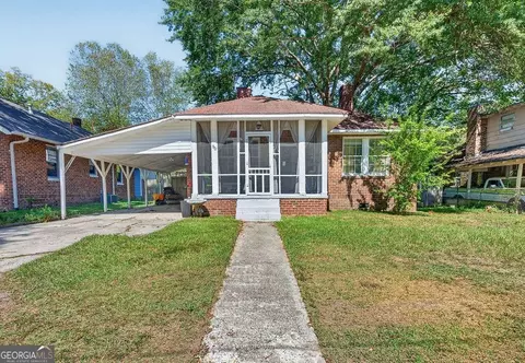 50 Hickory St NE, Rome, GA 30161