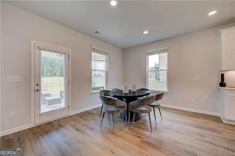 Dining - 188 Compass Rd, Hampton, GA 30228 photo 3 of 3