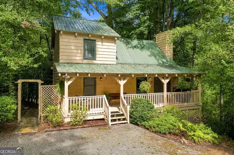 409 Tate Creek Trl, Dahlonega, GA 30533
